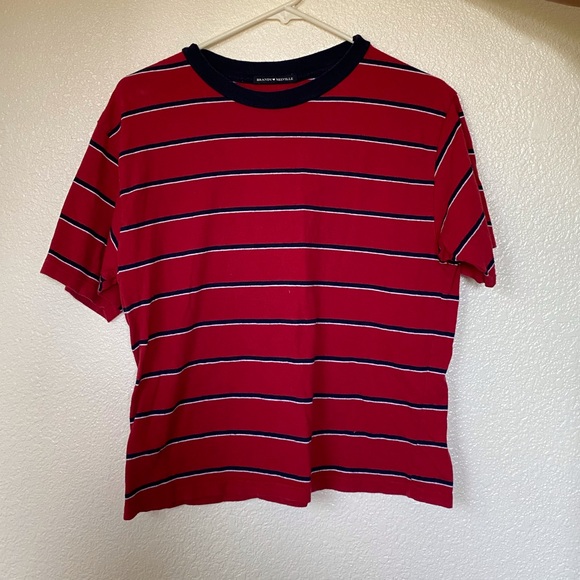 Brandy Melville Stripped T - Picture 1 of 2